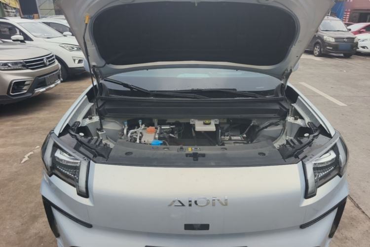 Used AION V 2024 Aion Tyrannosaurus 650 Smart Premium Edition Engine Bay