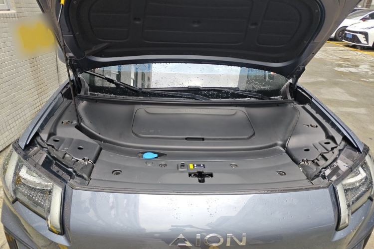 Used AION V 2024 Aion Tyrannosaurus 650 LiDAR Edition Engine Bay
