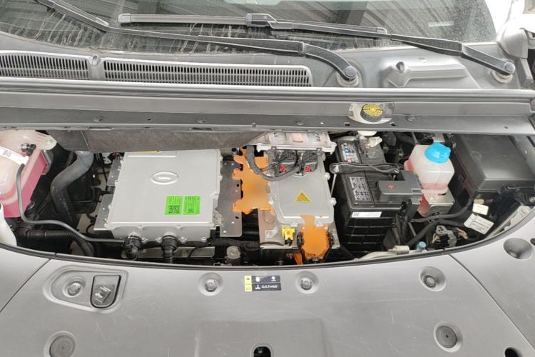 Used AION V 2024 Plus 70 Tech Edition Lithium Iron Phosphate Engine Bay