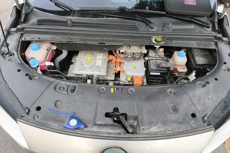 Used AION V 2024 Plus 70 Star Edition Lithium Iron Phosphate Engine Bay