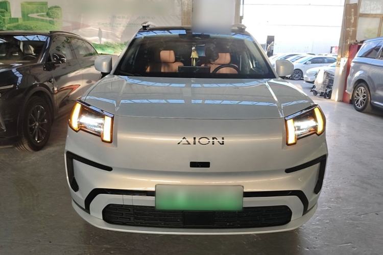 Used AION V 2024 Aion Tyrannosaurus 650 Smart Luxury Edition Front