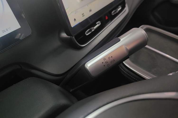 Used AION V 2024 Plus 70 Star Edition Ternary Lithium Gear Lever