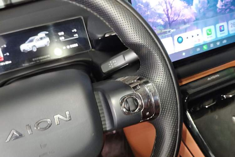 Used AION V 2024 Aion Tyrannosaurus 520 Smart Luxury Edition Gear Lever