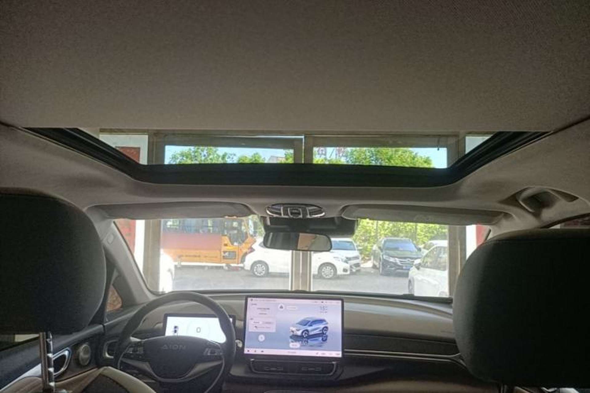 Used AION V 2024 Plus 80 Star Edition Ternary Lithium Headliner