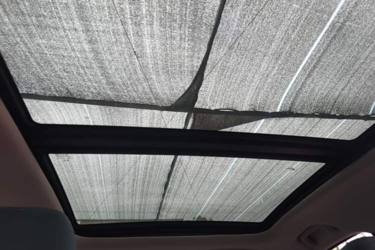 Used AION V 2024 Plus 70 Star Edition Ternary Lithium Headliner
