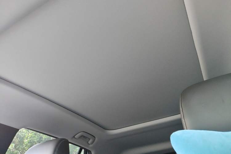 Used AION V 2024 Plus 70 Star Edition Ternary Lithium Headliner