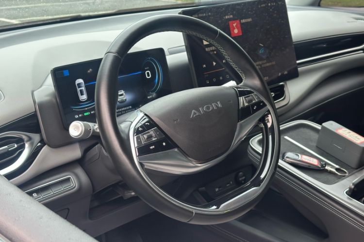 Used AION V 2024 Plus 70 Star Edition Ternary Lithium Interior 2