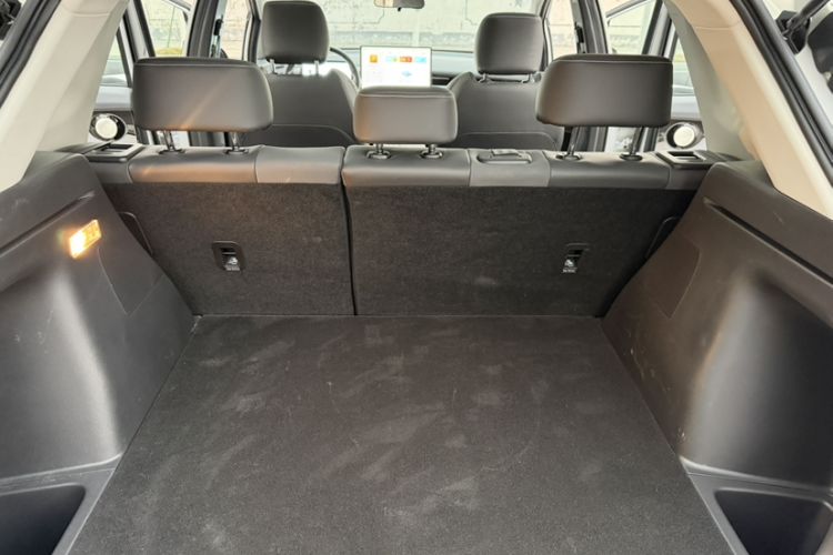 Used AION V 2024 Plus 70 Star Edition Lithium Iron Phosphate Interior 7