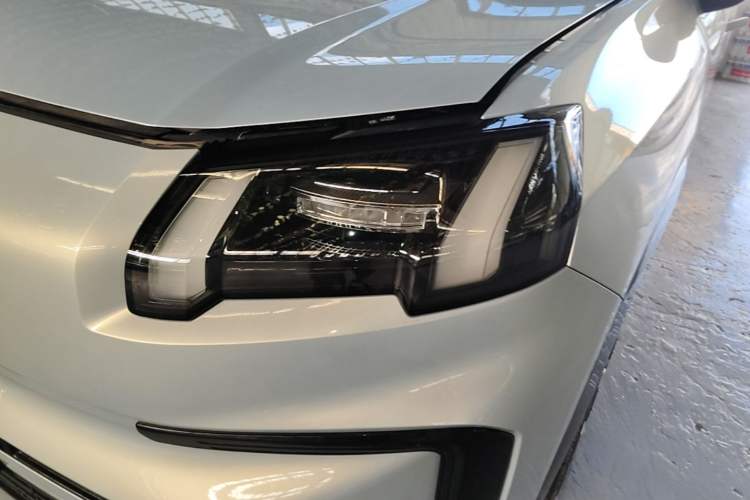 Used AION V 2024 Aion Tyrannosaurus 650 Smart Luxury Edition Left Front Headlight