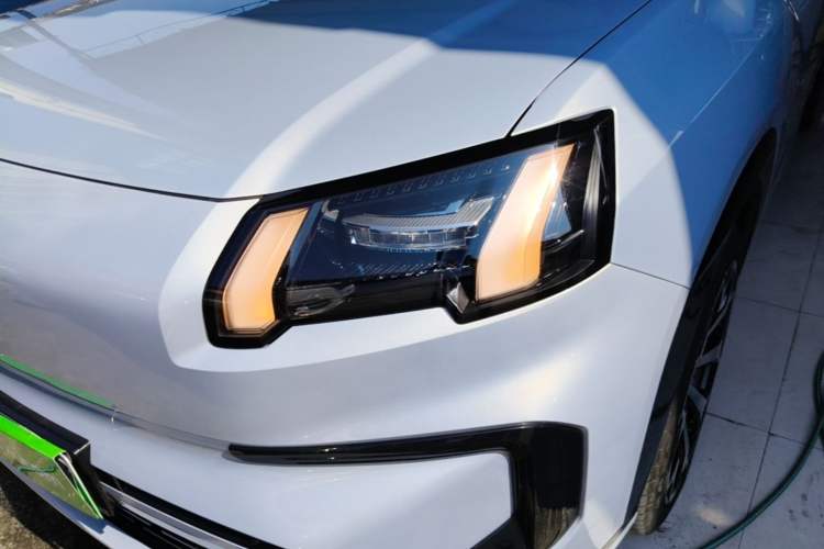 Used AION V 2024 Aion Tyrannosaurus 650 Smart Luxury Edition Left Front Headlight