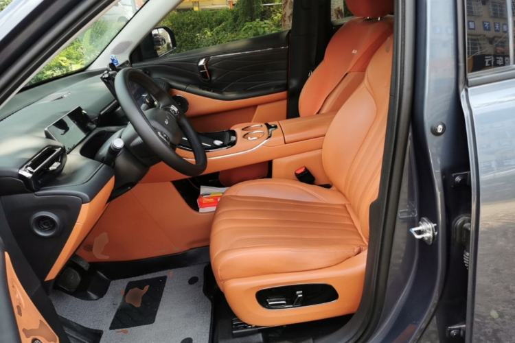 Used AION V 2024 Aion Tyrannosaurus 520 Smart Luxury Edition Left Front Seat
