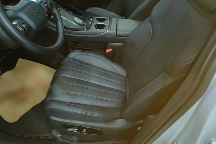Used AION V 2024 Aion Tyrannosaurus 650 LiDAR Edition Left Front Seat