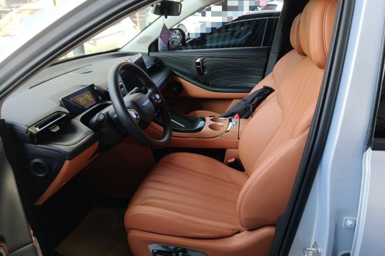 Used AION V 2024 Aion Tyrannosaurus 650 Smart Luxury Edition Left Front Seat