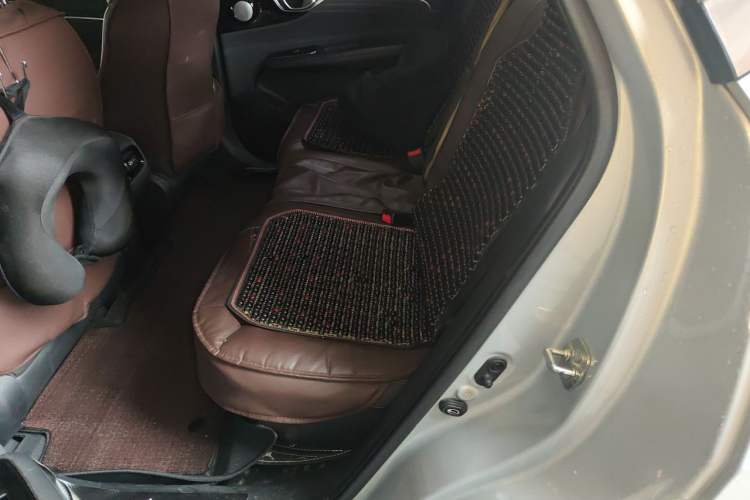 Used AION V 2024 Plus 70 Tech Edition Lithium Iron Phosphate Left Rear Seat
