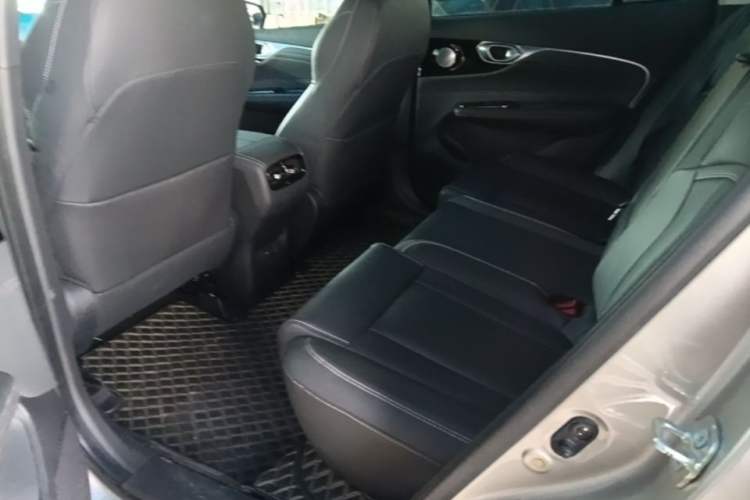Used AION V 2024 Plus 70 Star Edition Lithium Iron Phosphate Left Rear Seat