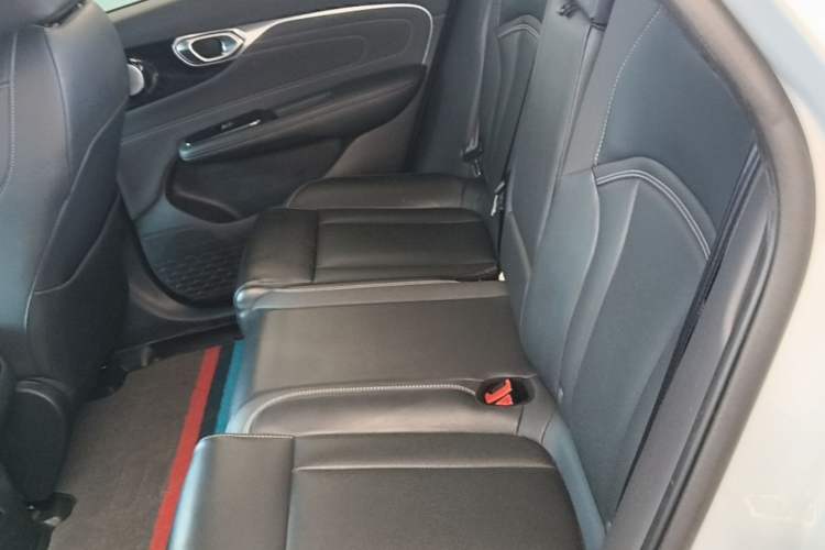 Used AION V 2024 Plus 70 Star Edition Lithium Iron Phosphate Left Rear Seat