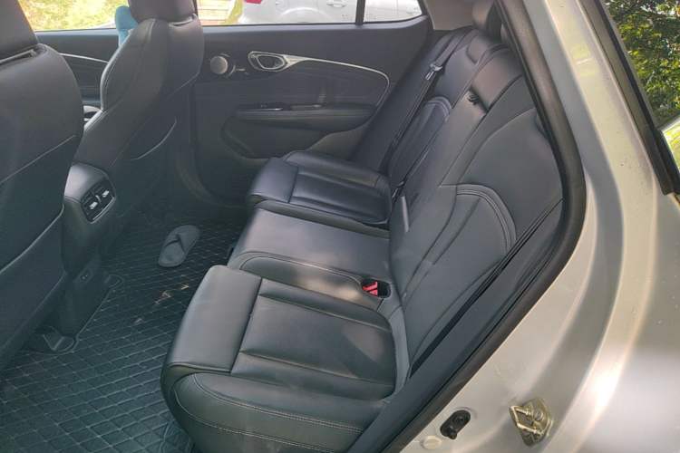 Used AION V 2024 Plus 70 Star Edition Ternary Lithium Left Rear Seat