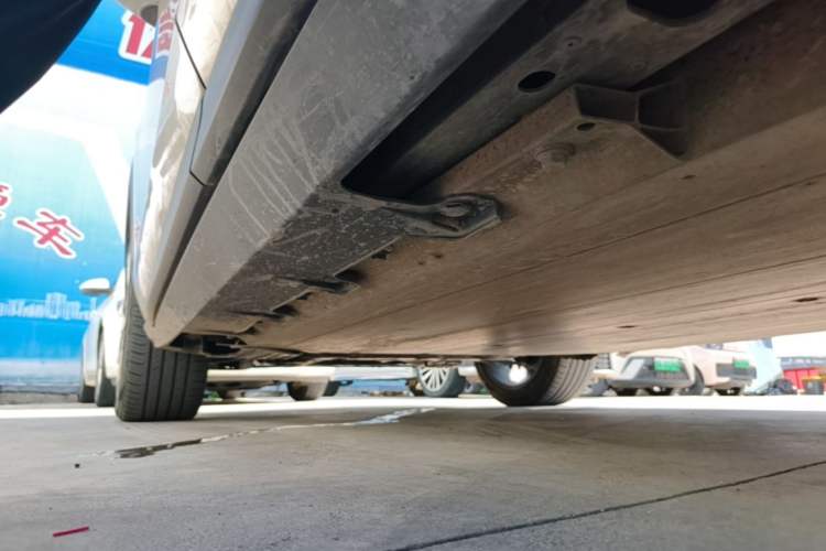 Used AION V 2024 Plus 80 Tech Edition Ternary Lithium Left Side Sill