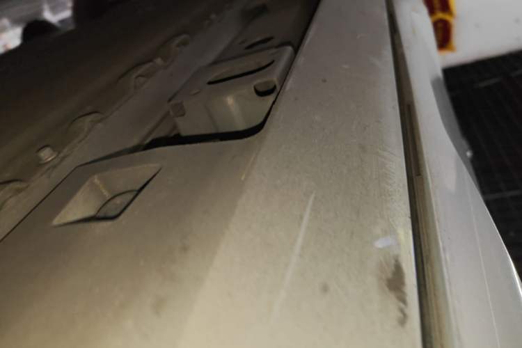 Used AION V 2024 Aion Tyrannosaurus 650 Smart Premium Edition Left Side Sill