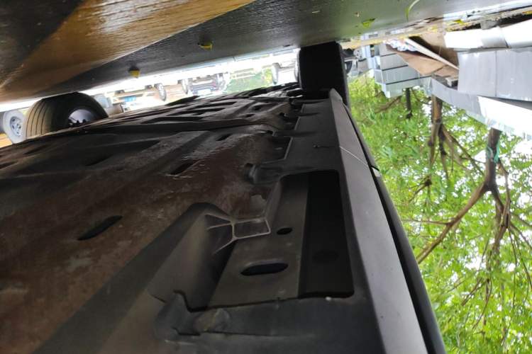 Used AION V 2024 Plus 70 Star Edition Ternary Lithium Left Side Sill