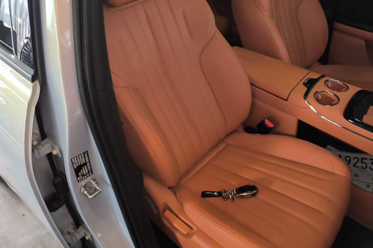Used AION V 2024 Aion Tyrannosaurus 520 Smart Luxury Edition Right Front Seat