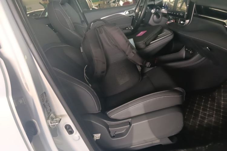Used AION V 2024 Plus 70 Smart Edition Ternary Lithium Right Front Seat