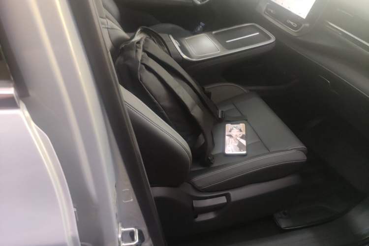 Used AION V 2024 Plus 70 Star Edition Ternary Lithium Right Front Seat