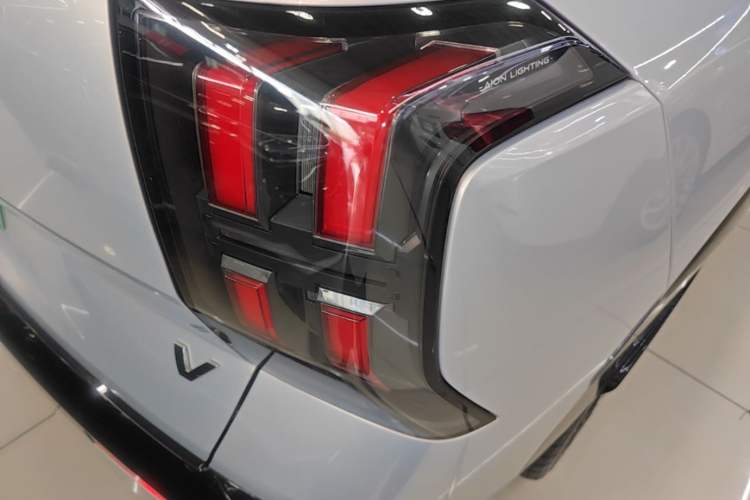 Used AION V 2024 Aion Tyrannosaurus 650 Smart Premium Edition Right Rear Taillight