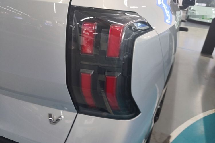 Used AION V 2024 Aion Tyrannosaurus 520 Smart Enjoy Edition Right Rear Taillight
