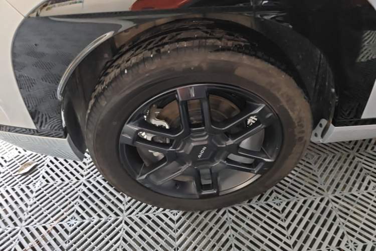 Used AION V 2024 Aion Tyrannosaurus 520 Smart Enjoy Edition Right Rear Wheel Hub