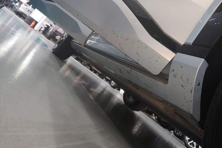 Used AION V 2024 Aion Tyrannosaurus 520 Smart Enjoy Edition Right Side Sill