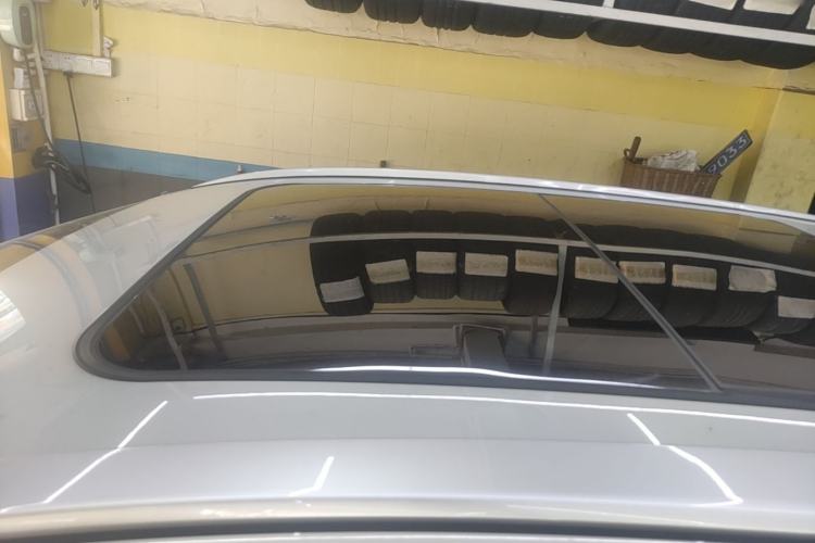Used AION V 2024 Plus 70 Star Edition Ternary Lithium Roof
