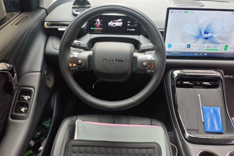 Used AION V  Steering Wheel