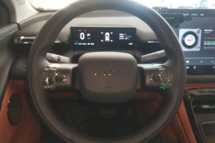 Used AION V 2024 Aion Tyrannosaurus 650 Smart Premium Edition Steering Wheel
