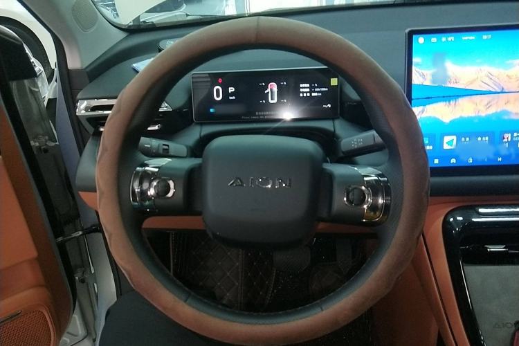 Used AION V 2024 Aion Tyrannosaurus 650 Smart Premium Edition Steering Wheel
