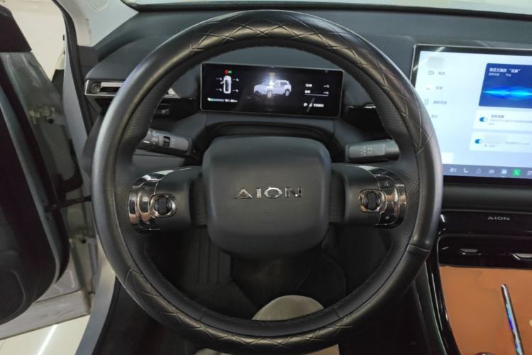 Used AION V 2024 Aion Tyrannosaurus 650 Smart Premium Edition Steering Wheel