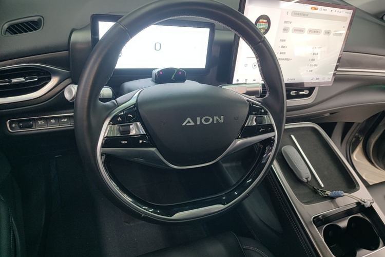 Used AION V 2024 Plus 80 Tech Edition Ternary Lithium Steering Wheel