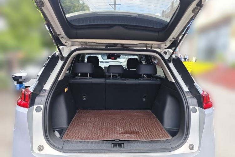 Used AION V 2024 Plus 70 Ultra-Charging Version Ternary Lithium Trunk