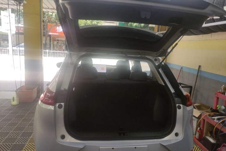 Used AION V 2024 Plus 70 Star Edition Ternary Lithium Trunk