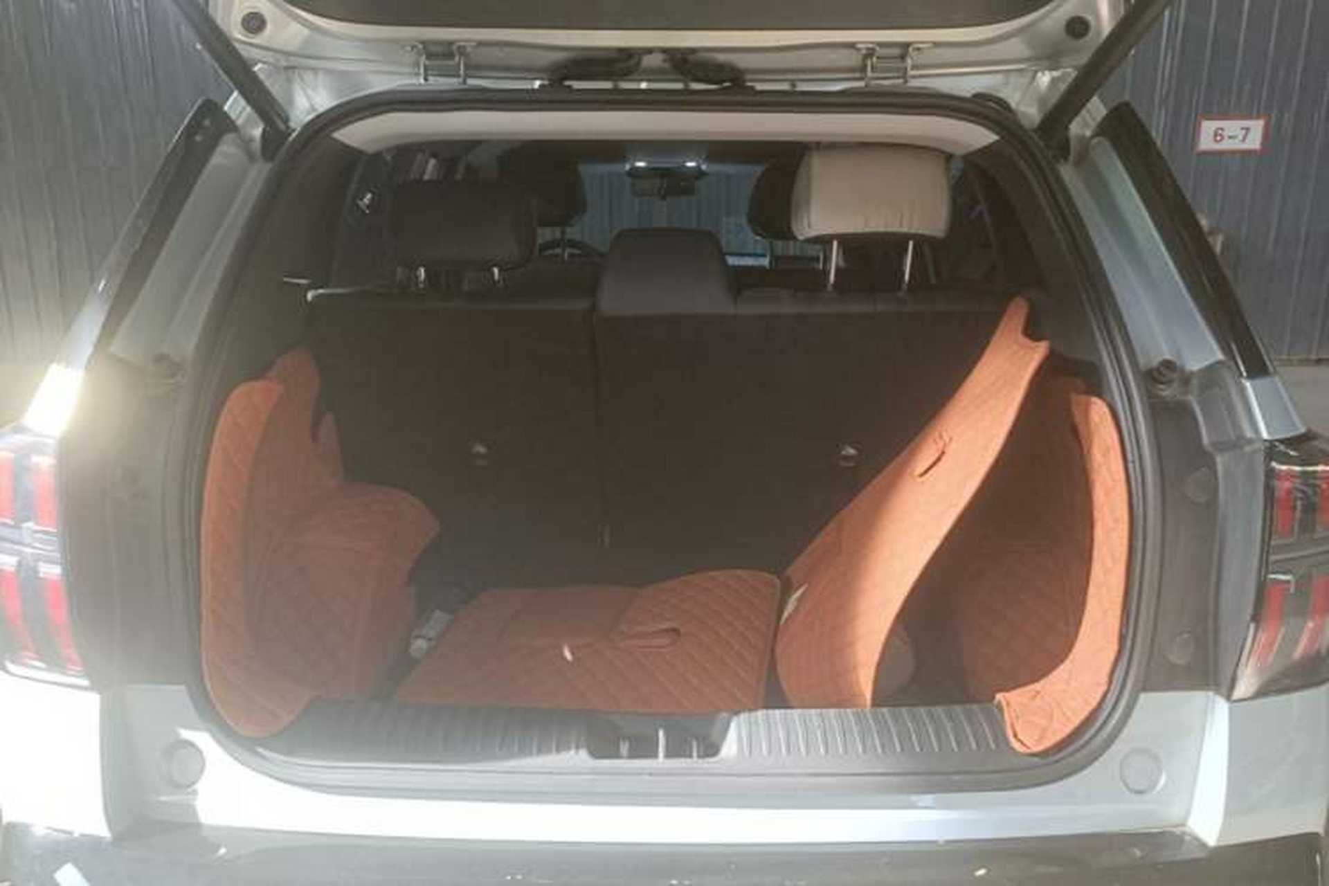 Used AION V 2024 Aion Tyrannosaurus 650 Smart Premium Edition Trunk