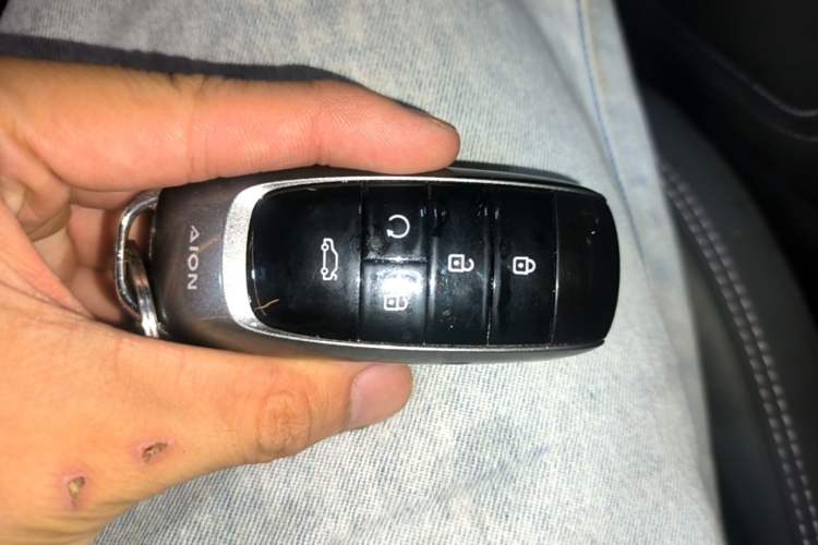 Used AION V 2024 Plus 70 Star Edition Lithium Iron Phosphate Vehicle Key
