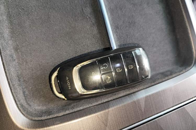 Used AION V 2024 Plus 70 Star Edition Lithium Iron Phosphate Vehicle Key