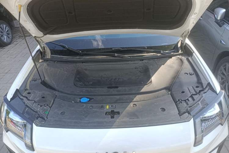 Used AION V 2024 Aion Tyrannosaurus 520 Intelligent Premium Edition Engine Bay