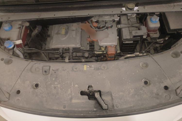 Used AION V 2024 Plus 70 Smart Edition Ternary Lithium Engine Bay