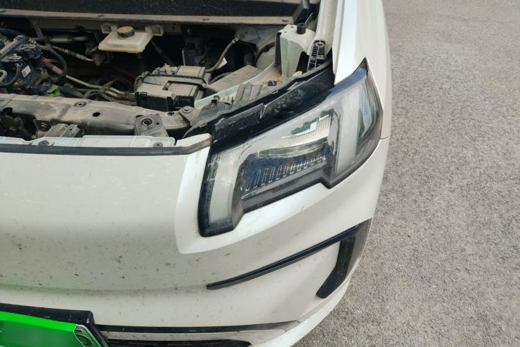 Used AION V 2024 Aion Tyrannosaurus 650 Smart Luxury Edition Engine Bay Left