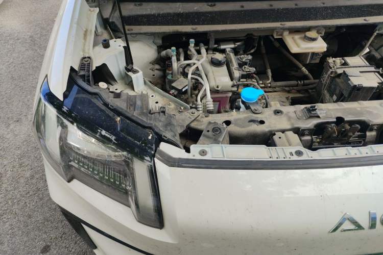 Used AION V 2024 Aion Tyrannosaurus 650 Smart Luxury Edition Engine Bay Right