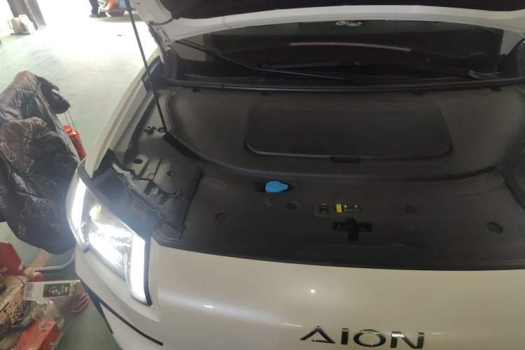 Used AION V 2024 Aion Tyrannosaurus 520 Intelligent Premium Edition Engine Bay Right