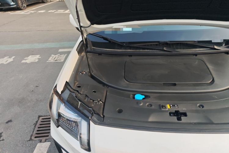 Used AION V 2024 Aion Tyrannosaurus 650 LiDAR Edition Engine Bay Right