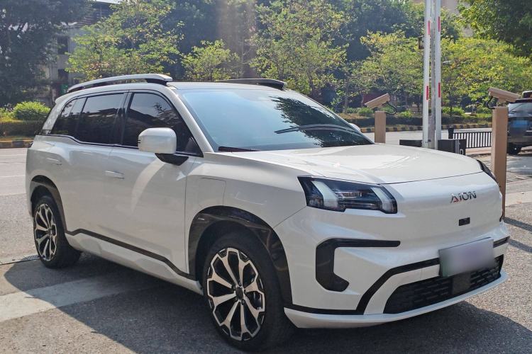 Used AION V 2024 Aion Tyrannosaurus 650 Smart Premium Edition Exterior 2