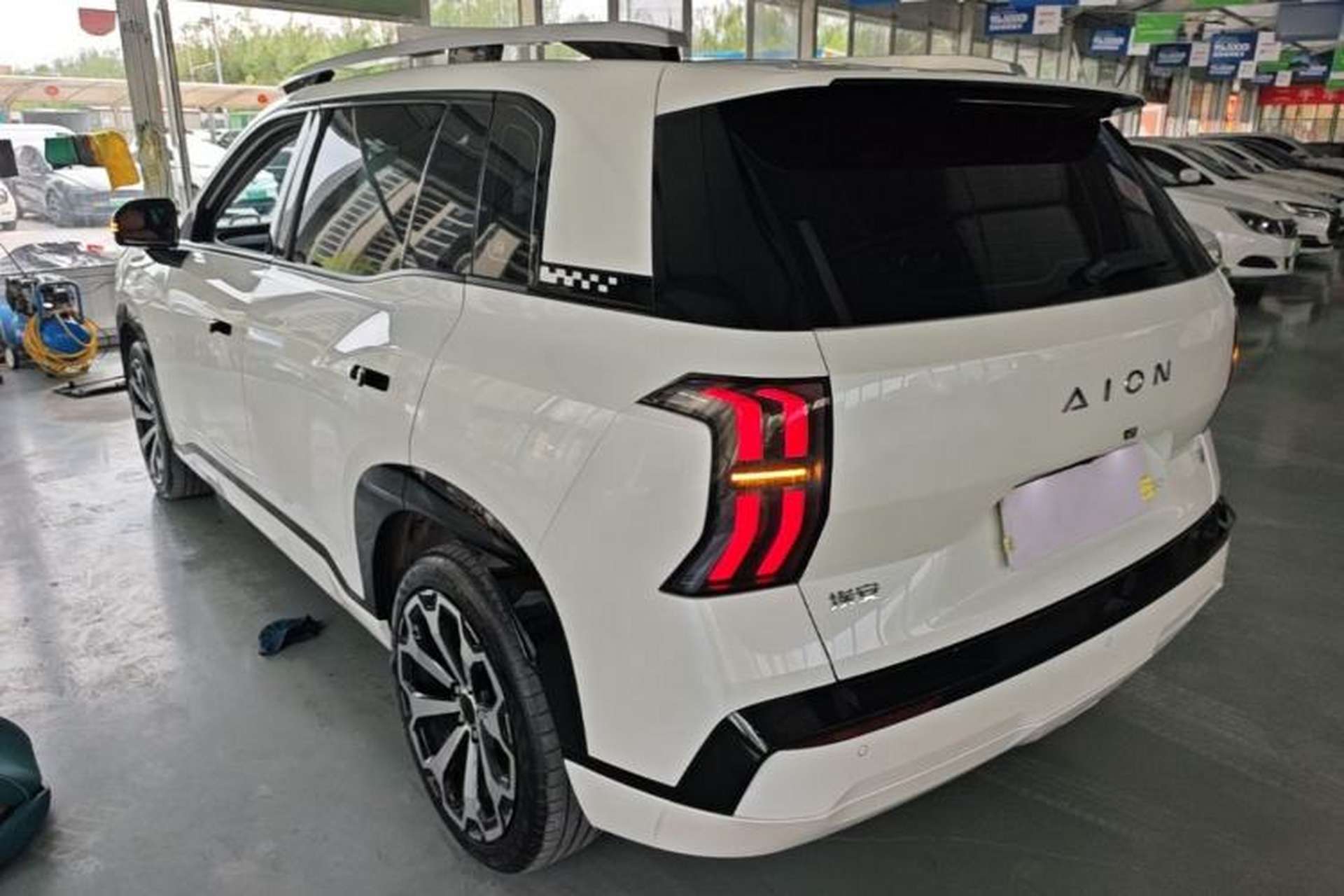 Used AION V 2024 Aion Tyrannosaurus 520 Smart Luxury Edition Exterior 2